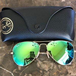 NEW Ray bans Aviator Polarized blue green tint